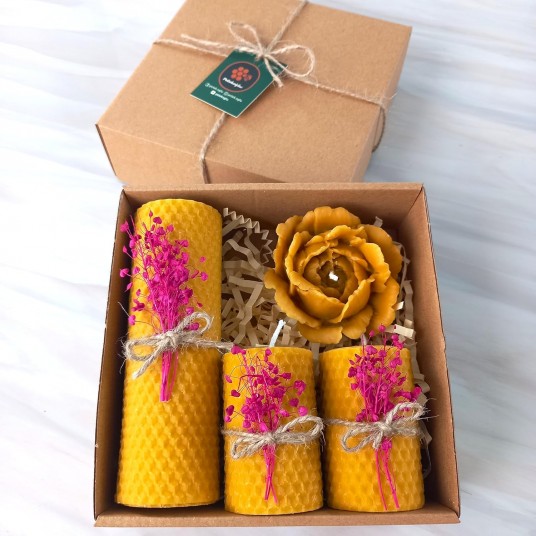 Mum Dekoratif Lavanta Süslü Sarma Ve Dökme Açmış Gül Seti Pembe Çiçek Süslemeli Beeswax Candle For Gift For Home